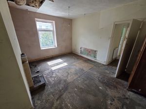 Photo 2- click for photo gallery